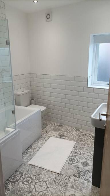 Juliet Beautiful 1 Bedroom, Central, Modern Space. Darlington  Dış mekan fotoğraf